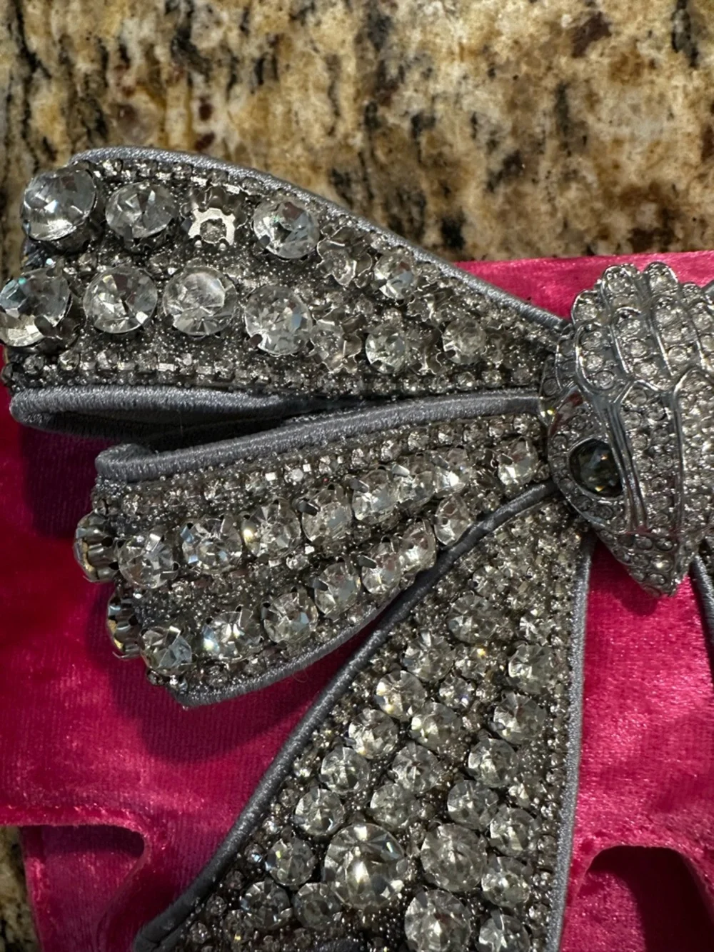 Kurt Geiger London Small Shoreditch Bow clutch in pink velvet. - Picture 2 of 16